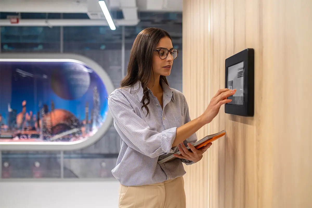 Sistem modern de securitate și monitorizare